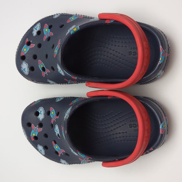 Crocs Rocket Classic Graphic Clog Shoes - C8 - Picture 5 of 11